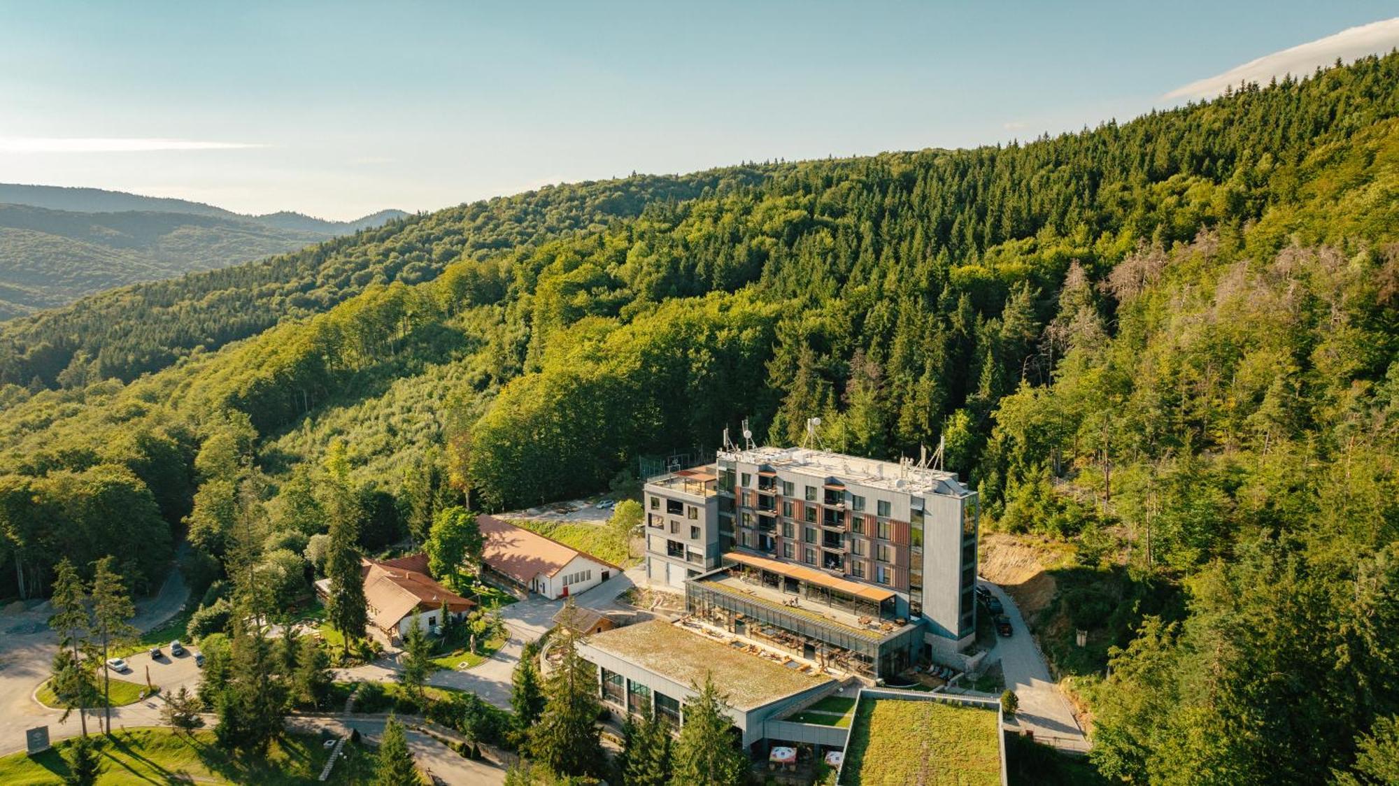 Balvanyos Resort - Peakture Hotel & Grand Hotel Balvanyos Bagian luar foto