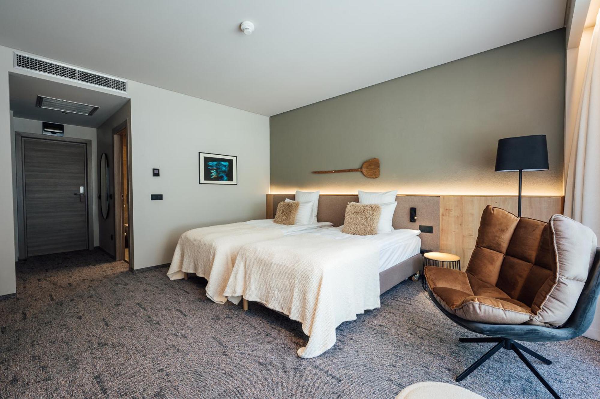 Balvanyos Resort - Peakture Hotel & Grand Hotel Balvanyos Bagian luar foto